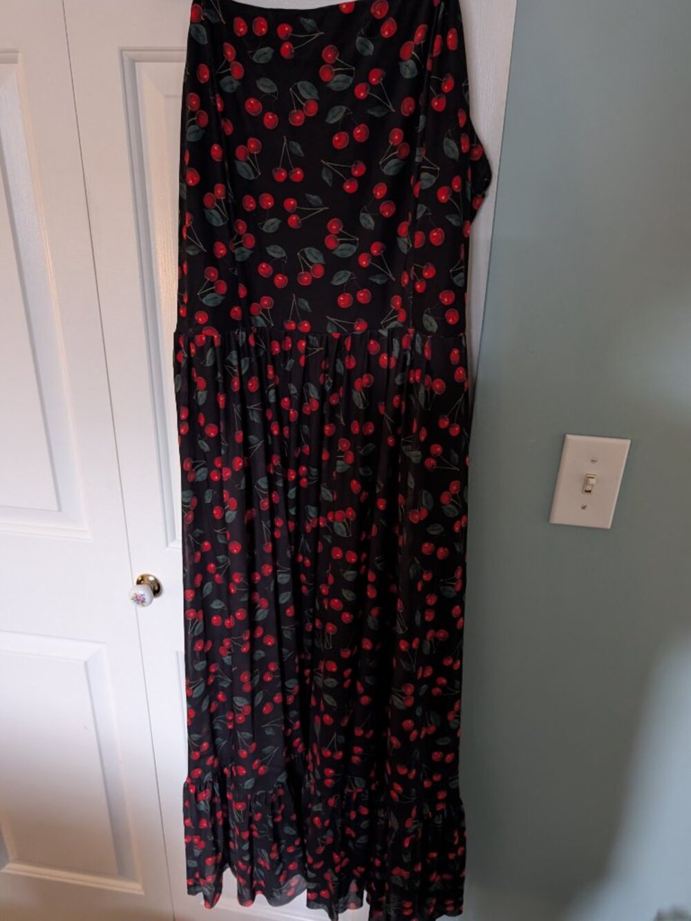 Black Milk cherries maxi
